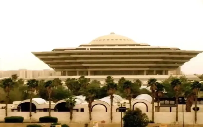 صحيفة المرصد – تنفيذ حكم القتل حدًا بحق المواطن زيد المري وآخر كويتي الجنسية في المنطقة الشرقية.. والكشف عن الجرائم التي ارتكباها